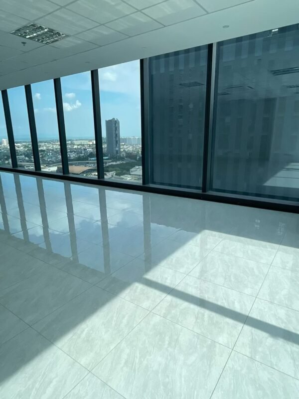 【BGC】多套带装修办公室出租
Alveo Park Triangle Tower-manila58.com