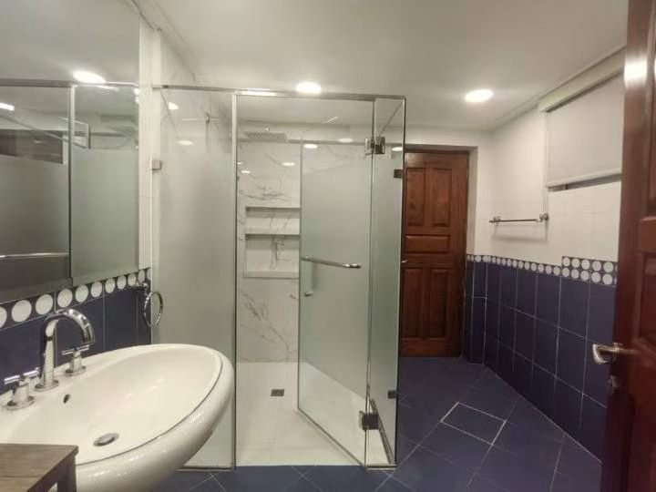 Makati Magallanes 别墅出租🔥
六房，家具齐全，有泳池，-manila58.com