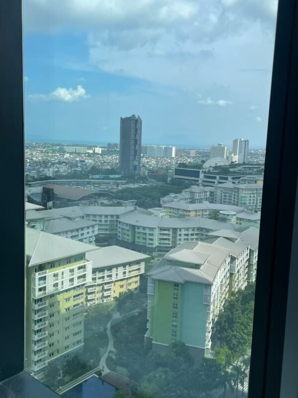 【BGC】多套带装修办公室出租
Alveo Park Triangle Tower-manila58.com