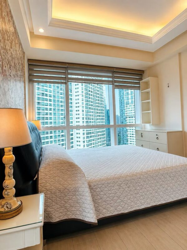 🏡 一手出售：BGC 8福布斯95.2㎡ 转角2房-manila58.com